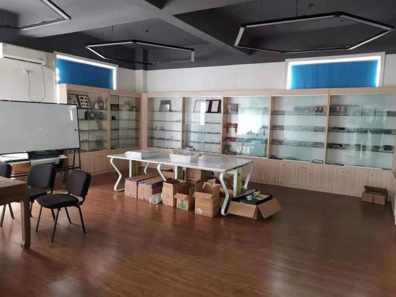 Shenzhen Yinliang Industrial Co., LTD manufacturer production line