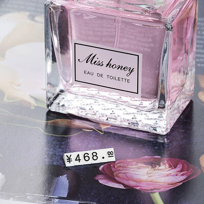 Triangular ABS Plastic Small 140pcs 5*3mm price cubes for jewellery wacth wine