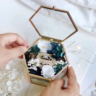M5.5*11*6cm Hexagonal Greenhouse Glass Jewelry Storage Box