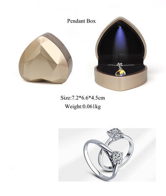 LED Light Rings Jewelry Packaging Boxes Customizable 7.2*6.6*4.5cm